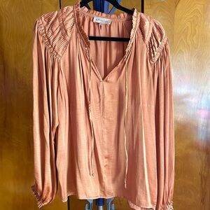 Large arm blouse with ties